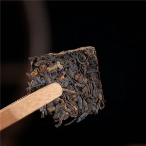 Lao tong zhi 9988 Ripe Puerh Brick Tea