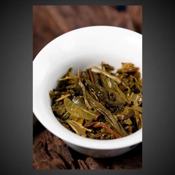 Lao tong zhi Raw puerh Tea 9968
