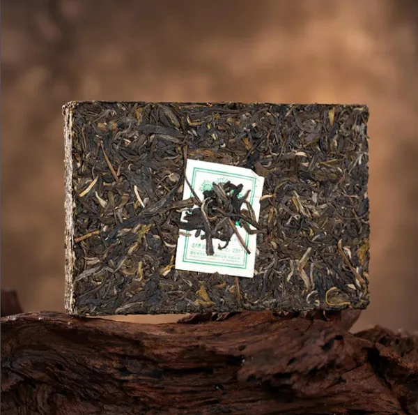 Lao tong zhi Raw puerh Tea 9968