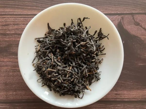 2015,Top Grade Ginseng-scented Liubao Tea - Image 2