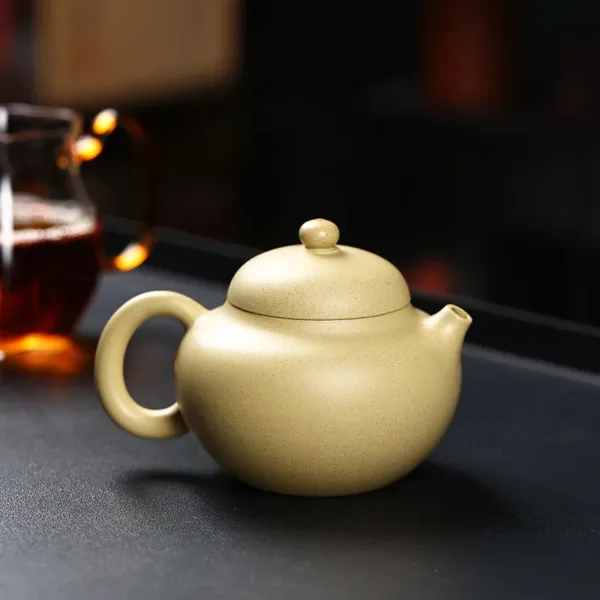 Handmade Wendan Yixing Purple Clay Teapot(宜兴紫砂壶) - Image 2