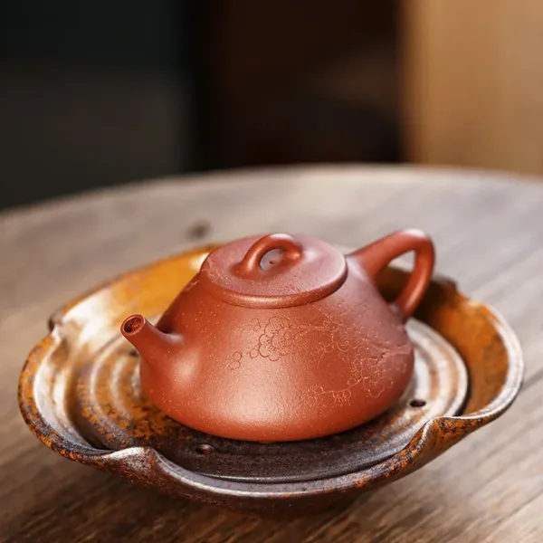 Handmade Yixing Zisha Ziye Shibiao Teapot(子冶石瓢壶) - Image 4