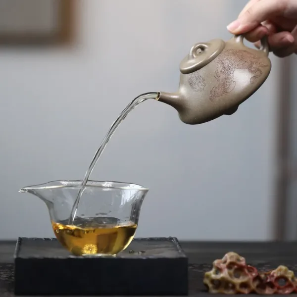 Handmade Yixing Purple Sand Ziye Shibiao Teapot Dragon Pattern(子冶石瓢壶) - Image 3