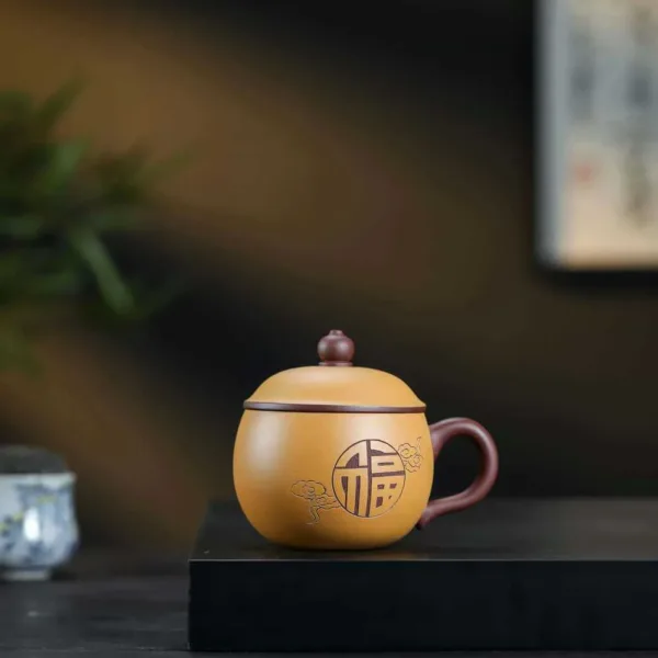 Handmade Purple Sand Tea Cups with Engraving(紫砂杯)