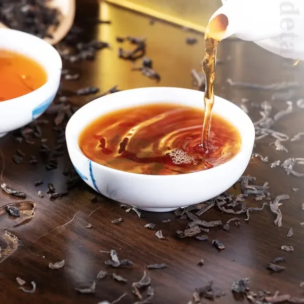 ZhongCha Liubao Tea Gold-3
