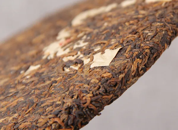 2006 Iceland Pu'erh ripe ancient tree tea Golden Sprout Yunnan Seven Seed Cake