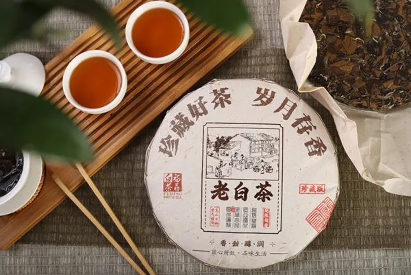 2015 Fuding Old White Tea Cake from Gaoshan Shoumei