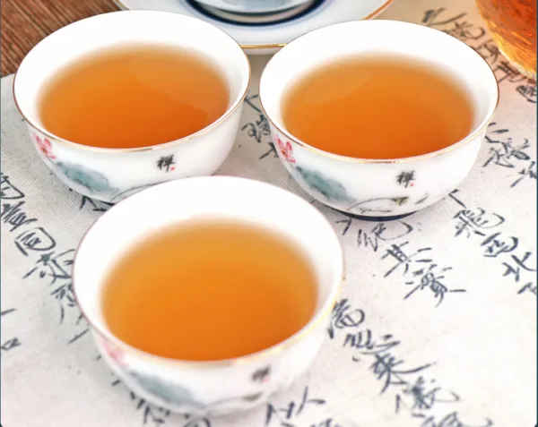 Chaozhou Fenghuang Dangcong Oolong Tea Honey Orchid Fragrance High Mountain Old Tree Spring Tea